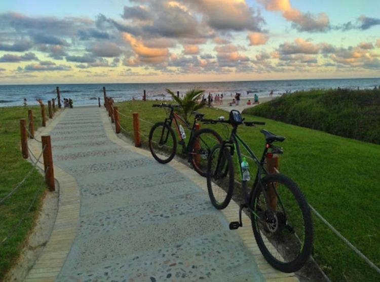 Apto Cond Ilhas Do Caribe - Pr - Beira Mar マチーニョス エクステリア 写真